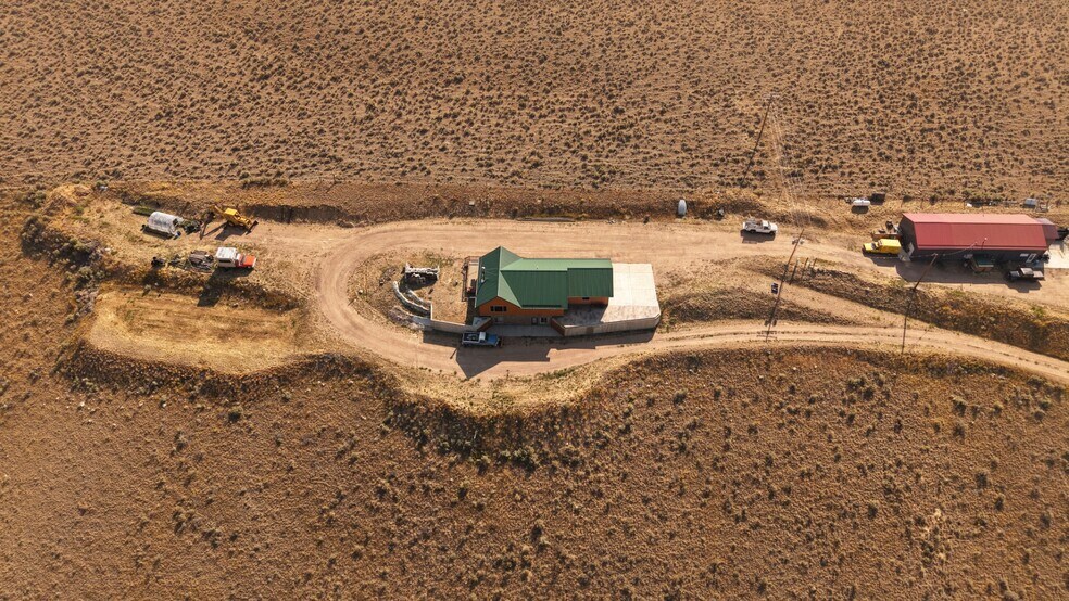 2900 Pioneer Mountains Scenic By-Way Way, Polaris, MT à vendre - Photo de l’immeuble – Image 1 sur 11