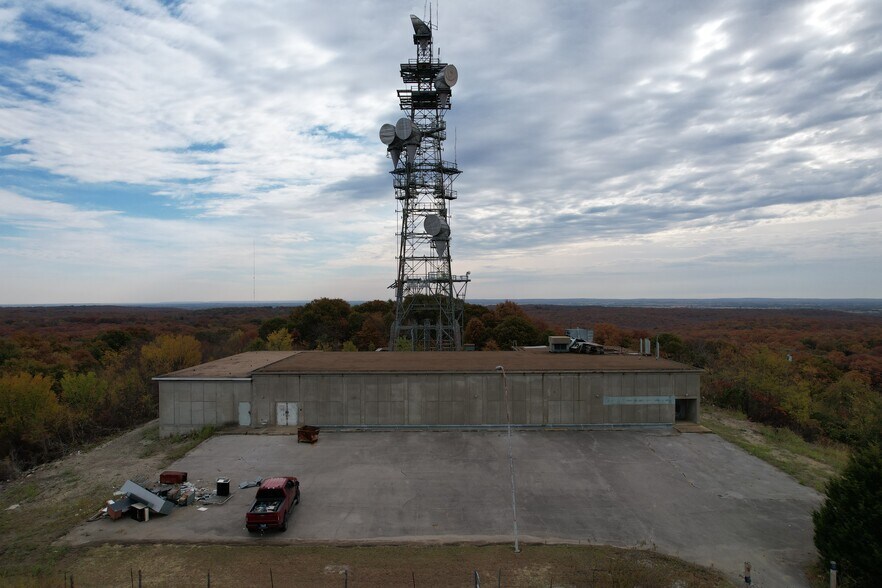 858 Ferguson Rd, Mounds, OK à vendre - Photo de l’immeuble – Image 2 sur 2