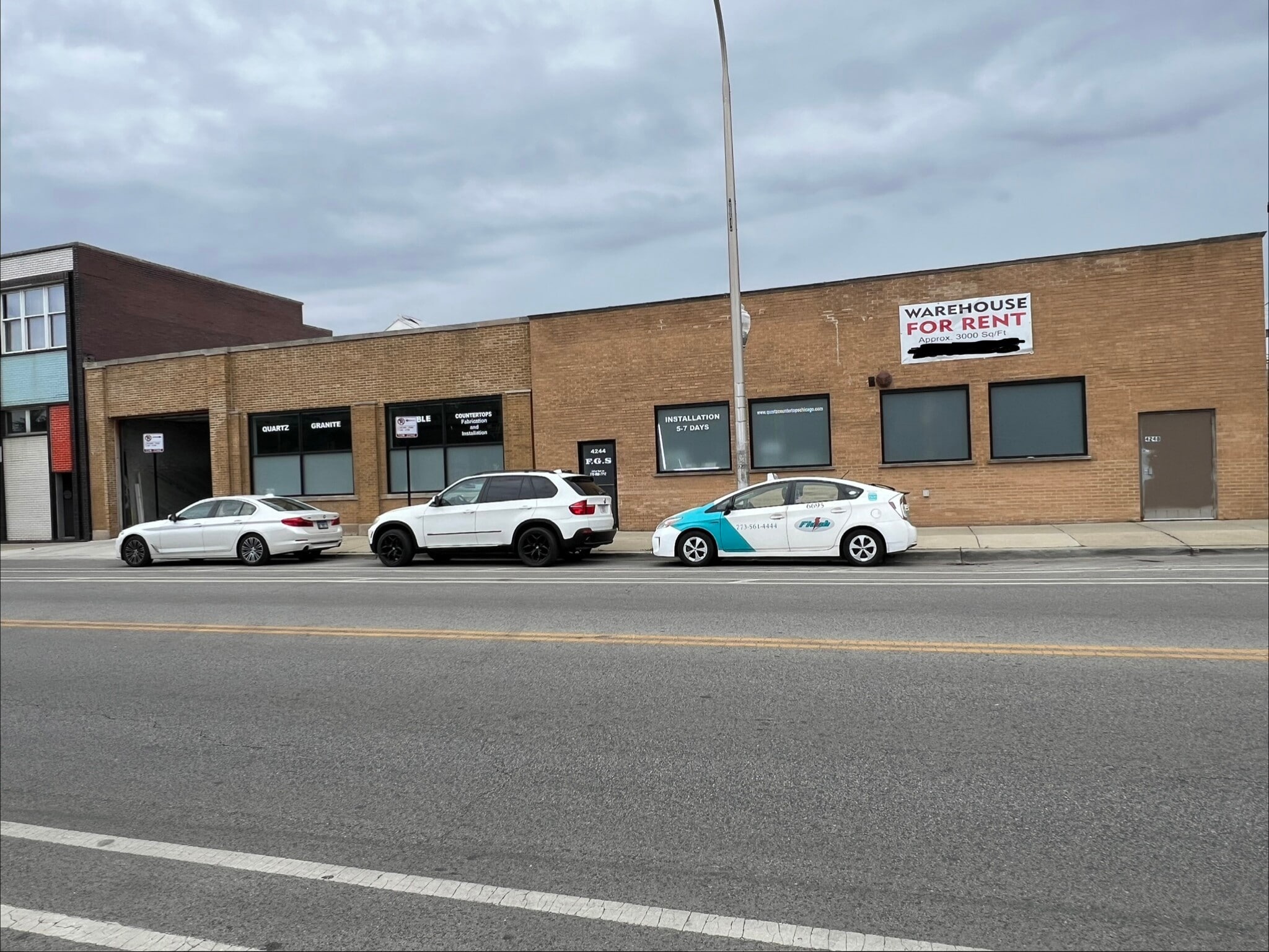 4244 N Elston Ave, Chicago, IL à louer Photo de l’immeuble– Image 1 sur 7