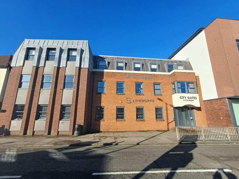 2-4 Southgate, Chichester à louer - Photo de l’immeuble – Image 1 sur 17