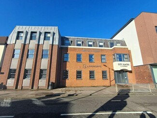 Plus de détails pour 2-4 Southgate, Chichester - Bureau à louer