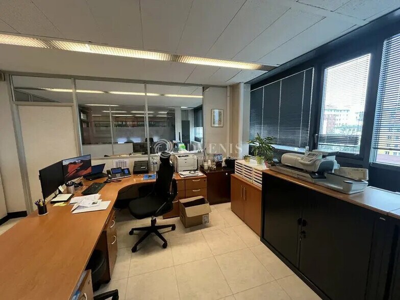 Bureau dans Créteil à louer - Photo intérieure – Image 2 sur 7