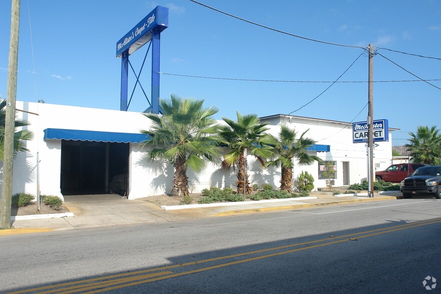 Historic RETAIL location in DAYTONA BCH portefeuille de 2 biens à vendre sur LoopNet.fr - Photo principale – Image 2 sur 13