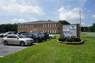 Plus de détails pour 1012 W State College Rd, Dover, DE - Bureau à louer
