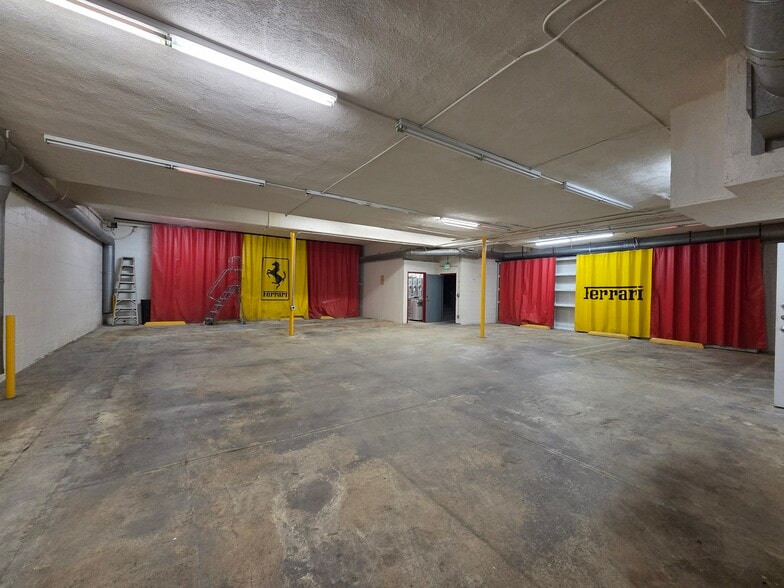 11426 Ventura Blvd, Studio City, CA à vendre - Photo de l’immeuble – Image 3 sur 26