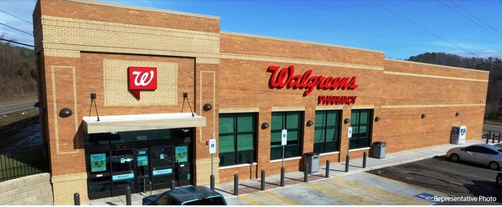 101 Bessemer Super Hwy, Midfield, AL à louer - Photo principale – Image 1 sur 3