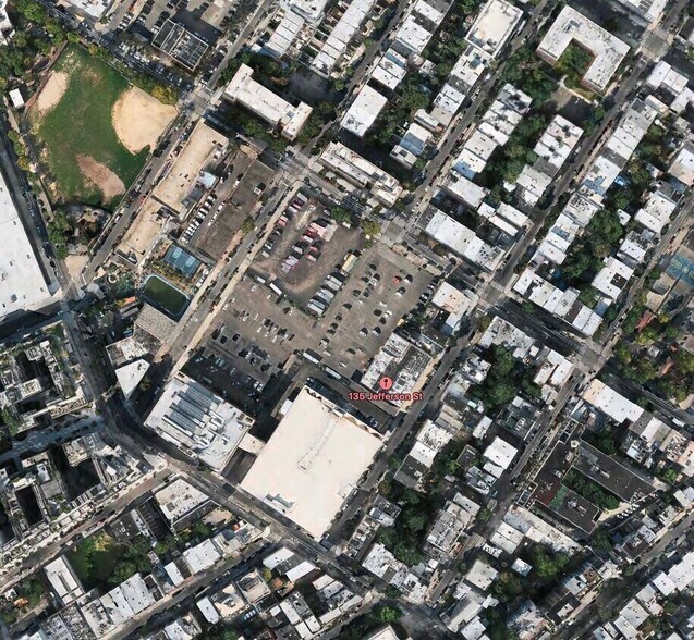 135 Jefferson St, Brooklyn, NY à vendre - Aérien – Image 3 sur 3