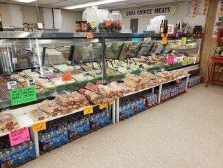 Plus de détails pour 56 N Howard Rd, Curtice, OH - Local commercial à vendre