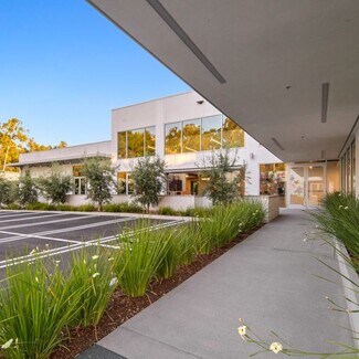 Plus de détails pour 5650 W Centinela Ave, Los Angeles, CA - Bureau à louer