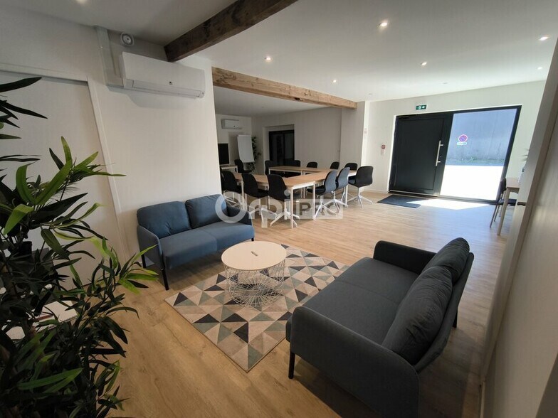 Bureau dans Brive-la-Gaillarde à louer - Photo de l’immeuble – Image 3 sur 9