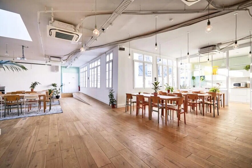 Bureau dans Paris à louer - Photo de l’immeuble – Image 3 sur 8