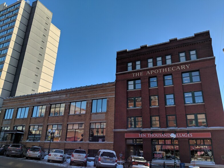 808 P St, Lincoln, NE à louer - Photo de l’immeuble – Image 2 sur 18