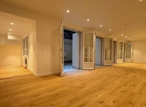 185 Rue Saint-Maur, Paris à louer Photo intérieure– Image 1 sur 7