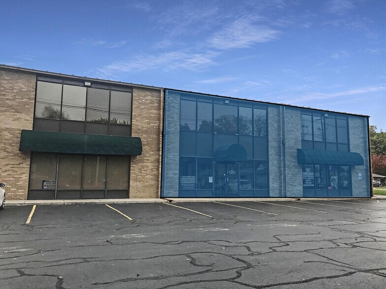 4849-4901 Pollack Ave, Evansville, IN à louer - Photo de l’immeuble – Image 2 sur 11