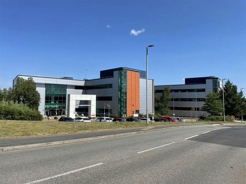 Grenadier Rd, Exeter à louer - Photo de l’immeuble – Image 2 sur 32