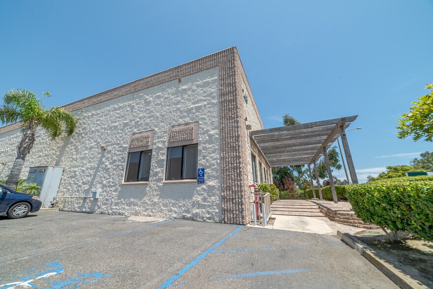 143 Calle Iglesia, San Clemente, CA à louer - Photo de l’immeuble – Image 3 sur 17