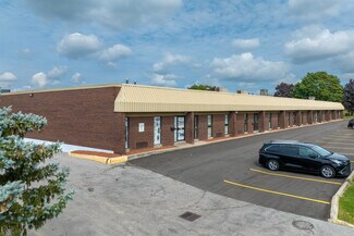 Plus de détails pour 640 Petrolia Rd, Toronto, ON - Industriel/Logistique à louer