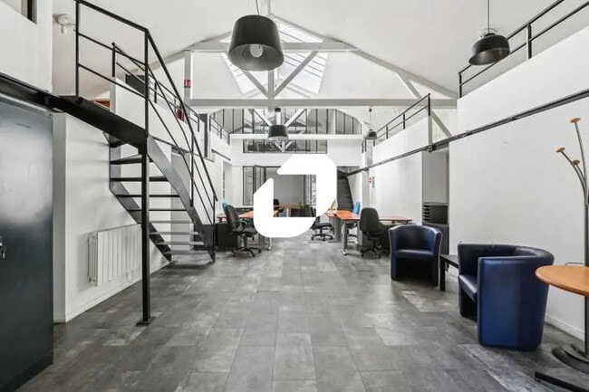 Plus de détails pour 9 Avenue Du Repos, Le Kremlin-Bicêtre - Bureau à vendre