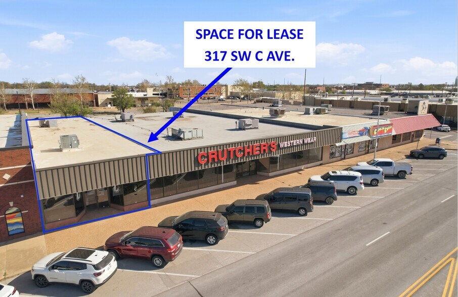 317 SW C Ave, Lawton, OK à louer - Photo principale – Image 1 sur 20