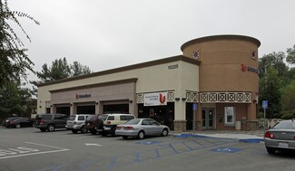 Plus de détails pour 13225 Peyton Dr, Chino Hills, CA - Local commercial à louer