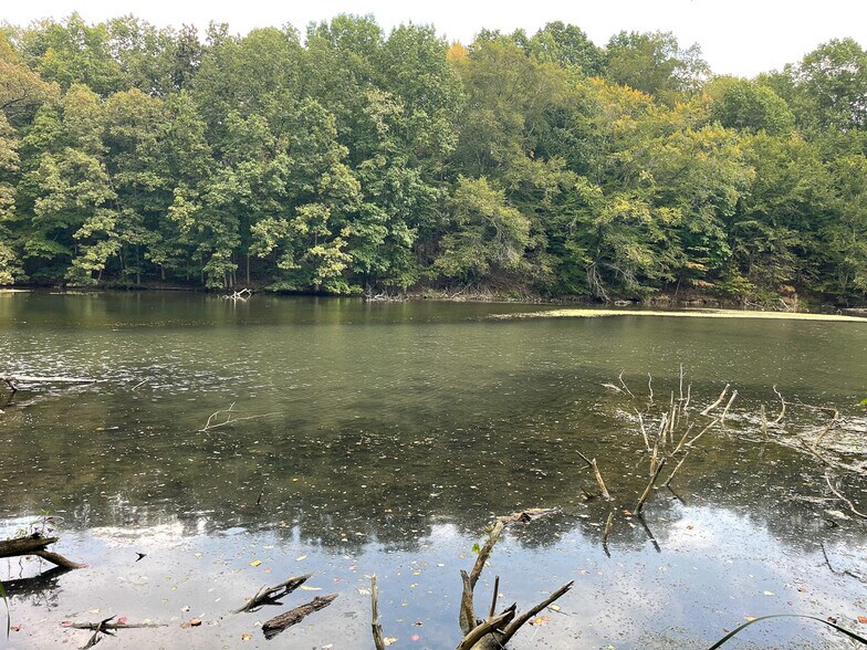 10411 Scatell St, Canal Fulton, OH à vendre - Photo de l’immeuble – Image 2 sur 11