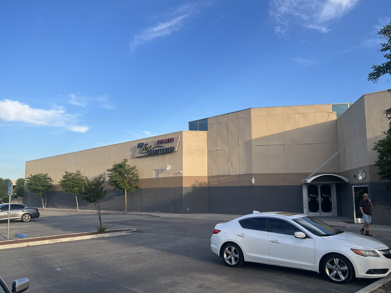 4302 Gosford Rd, Bakersfield, CA à vendre - Photo de l’immeuble – Image 1 sur 9