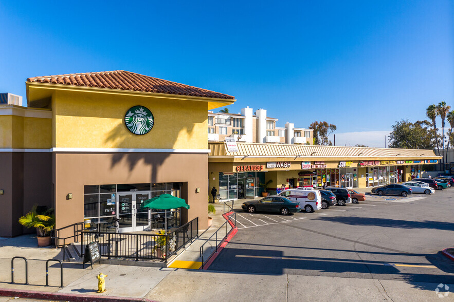 9824-9864 National Blvd, Los Angeles, CA à louer - Photo de l’immeuble – Image 2 sur 8