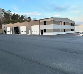 Plus de détails pour 5897 Balsom Ridge Rd, Denver, NC - Industriel/Logistique à louer