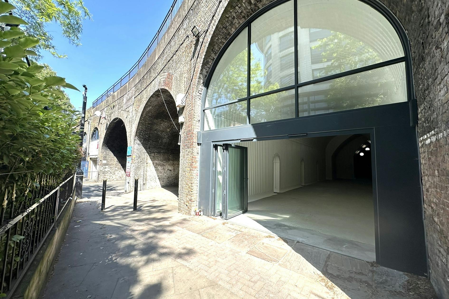 16-21 Goswell Hl, Windsor à louer Photo de l’immeuble– Image 1 sur 3