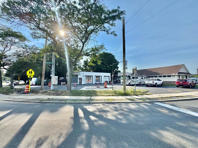 554 Route 111, Hauppauge, NY à vendre - Photo de l’immeuble – Image 1 sur 22