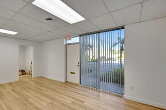 429 Northlake Blvd, North Palm Beach, FL à louer Photo intérieure– Image 1 sur 9