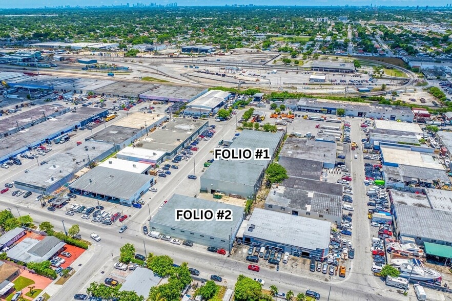 1000-1030 E 30th Street portefeuille de 2 biens à vendre sur LoopNet.fr - Aérien – Image 3 sur 29