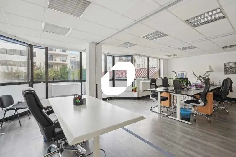 Bureau dans Levallois-Perret à vendre - Photo de l’immeuble – Image 1 sur 15