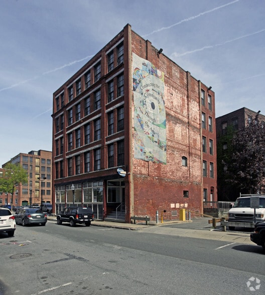 52 Wingate St, Haverhill, MA à louer - Photo principale – Image 1 sur 9