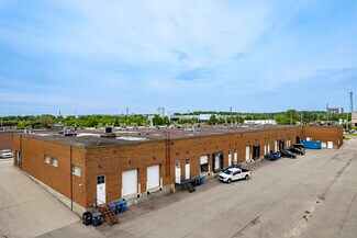 Plus de détails pour 2538 Speers Rd, Oakville, ON - Industriel/Logistique à louer