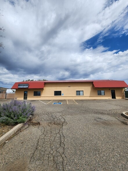 6570 E 6th St, Prescott Valley, AZ à louer - Photo de l’immeuble – Image 2 sur 27