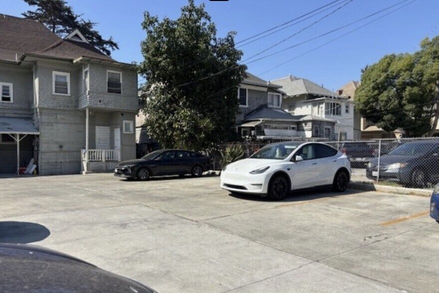 1040 S Westlake Ave, Los Angeles, CA à vendre - Photo de l’immeuble – Image 2 sur 2