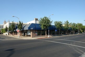 Plus de détails pour 121 N Encina St, Visalia, CA - Local commercial à louer