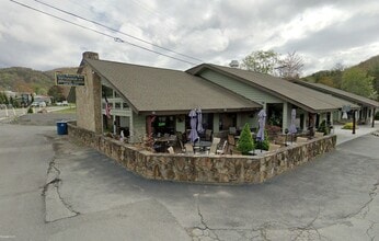 110 High Country Sq, Banner Elk, NC à louer Photo intérieure– Image 1 sur 7