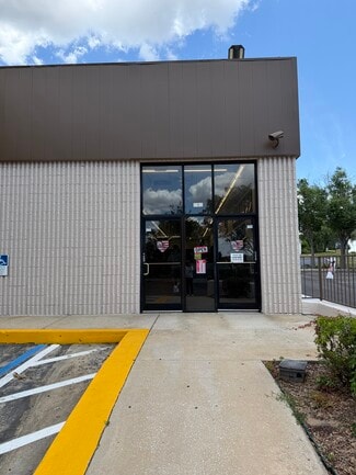 Plus de détails pour 390 E Highway 50, Clermont, FL - Local commercial à louer