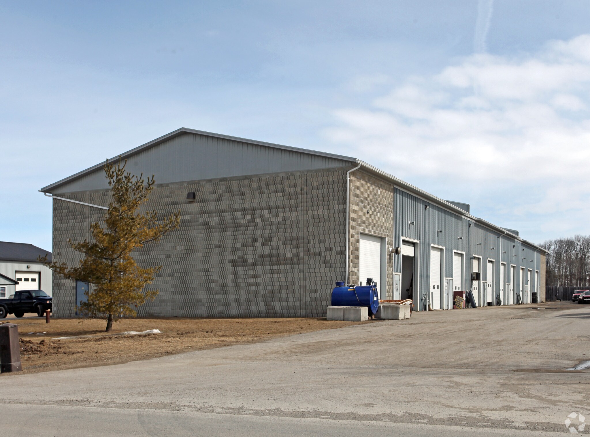 131 N Port Rd, Scugog, ON à louer Photo principale– Image 1 sur 3