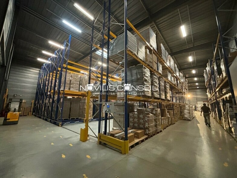 Industriel/Logistique dans Quint-Fonsegrives à louer - Photo de l’immeuble – Image 1 sur 4