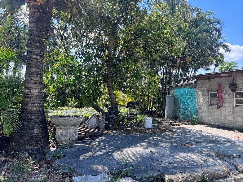 20500 SW 177th Ave, Miami, FL à vendre - Photo de l’immeuble – Image 3 sur 6