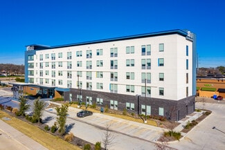 Plus de détails pour 2150 E Lamar Blvd, Arlington, TX - Local commercial à louer