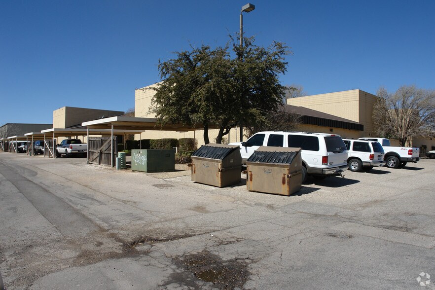 5030 E University Blvd, Odessa, TX à louer - Photo de l’immeuble – Image 3 sur 3