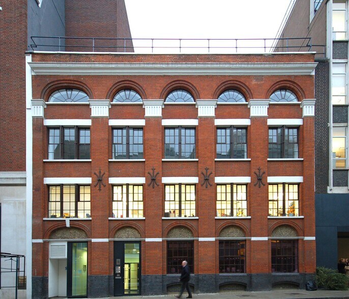 5 St. Cross St, Londres à louer - Photo de l’immeuble – Image 2 sur 57