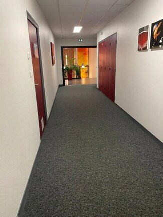 Plus de détails pour Bureau à louer