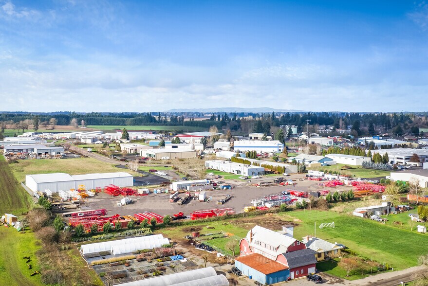 2500 Industrial Ave, Hubbard, OR à louer - Aérien – Image 2 sur 3