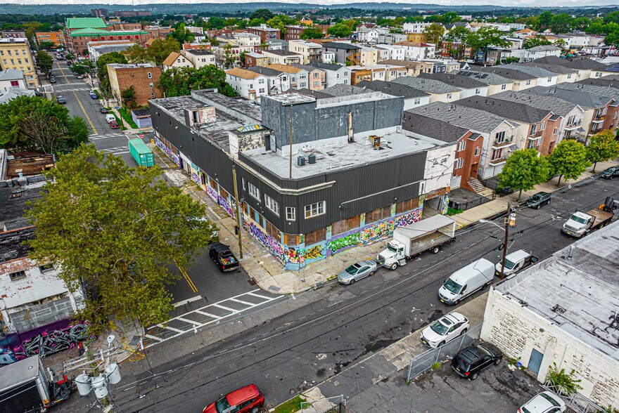 161 Abington Ave, Newark, NJ à louer - Photo principale – Image 1 sur 56
