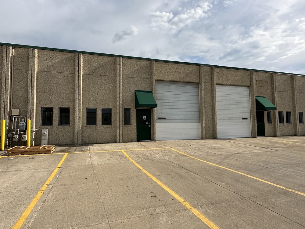 450-588 W 5th Ave, Naperville, IL à louer Photo de l’immeuble– Image 1 sur 9